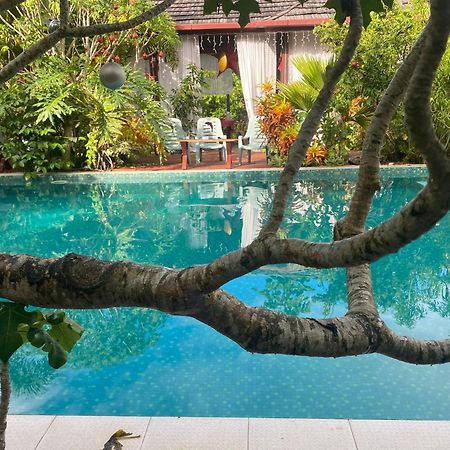 Taman Indah Resort Tamanredjo Eksteriør billede