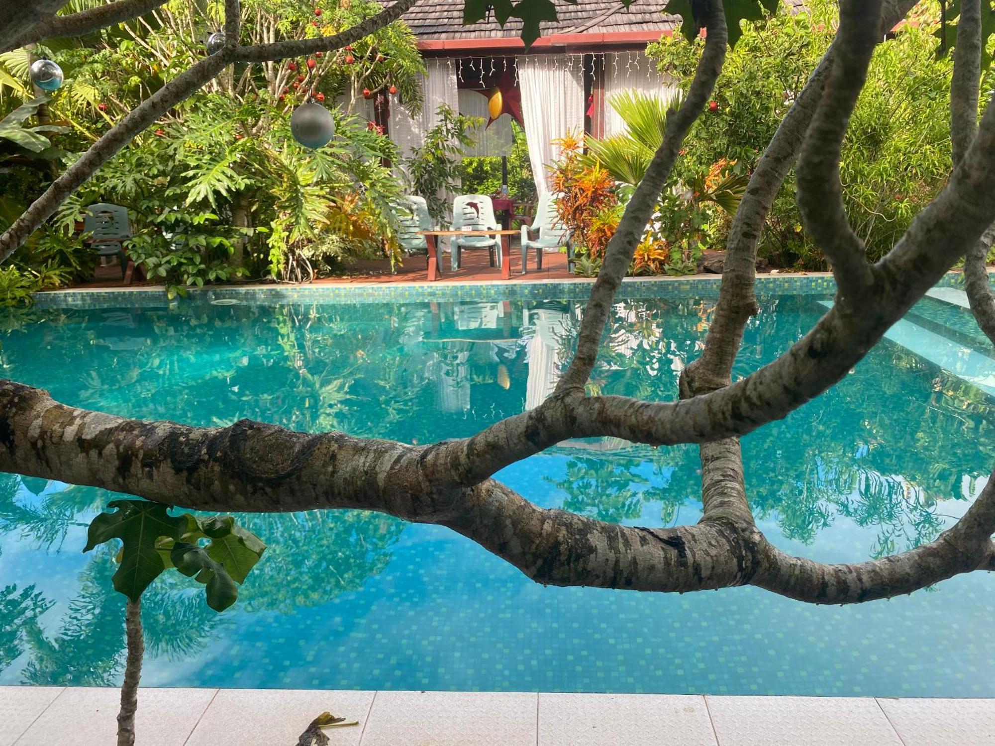 Taman Indah Resort Tamanredjo Eksteriør billede